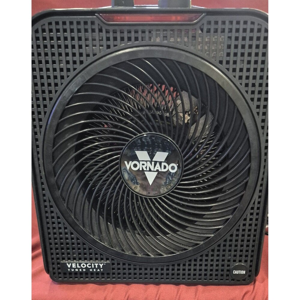 New Vornado Velocity 4 Whole Room Space Heater 1500W Electric Fan Portable Blck